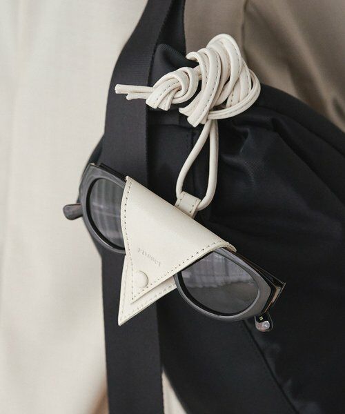 スタイリングの寄りもしくは商品画像