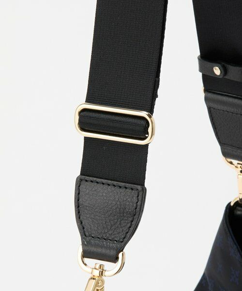 新品ラシット 今期ロングセラーシンプル2wayショルダーバッグ クラウズナイロン2WAYショルダーバッグ （ショルダーバッグ