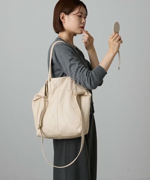 russet / ラシット キーホルダー・ストラップ | ミラー付きレザーチャーム | 詳細6