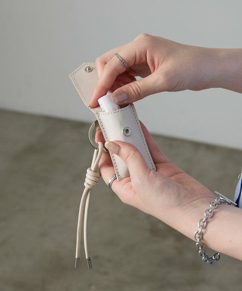 russet / ラシット キーホルダー・ストラップ | リップポーチ付きレザーチャーム | 詳細8