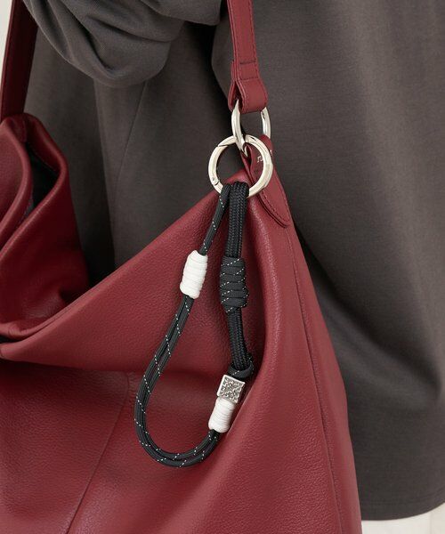 russet / ラシット キーホルダー・ストラップ | レザーコードバッグチャーム | 詳細16
