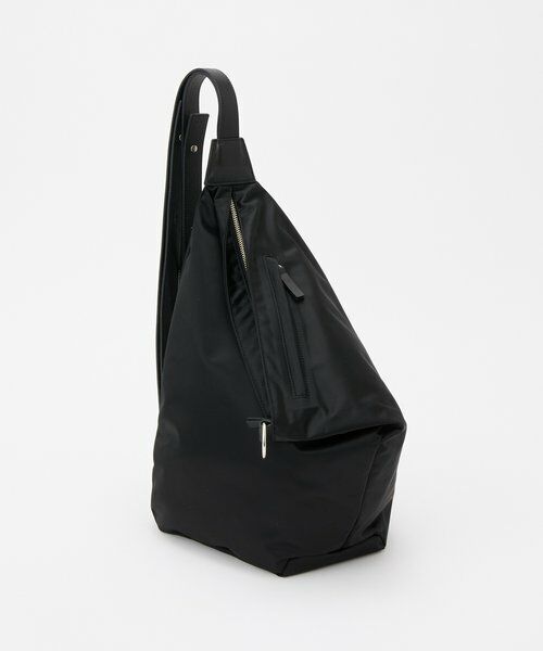 クラウズナイロンマルチウェイショルダーバッグ （リュック・バック