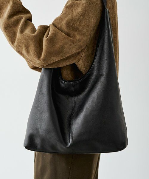 russet / ラシット ショルダーバッグ | レザーホーボーバッグ L | 詳細10