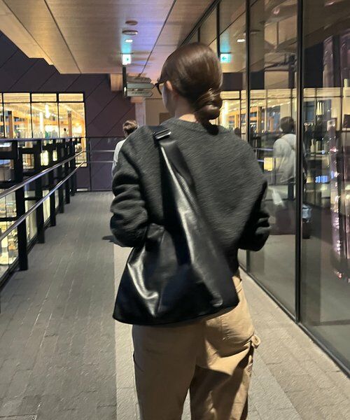 russet / ラシット ショルダーバッグ | レザーホーボーバッグ L | 詳細6