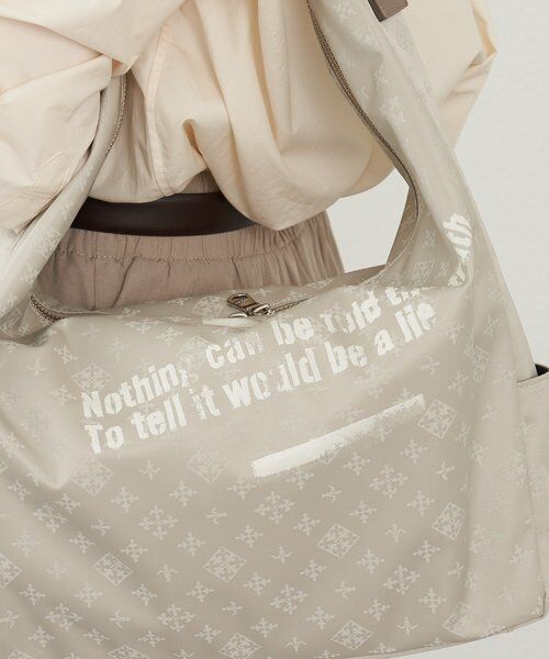 russet / ラシット ショルダーバッグ | ステンシル風プリント ナイロン2WAYショルダーバッグ | 詳細8