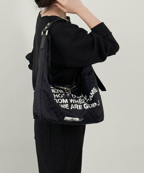 russet / ラシット ショルダーバッグ | ステンシル風プリント ナイロン2WAYショルダーバッグ | 詳細14