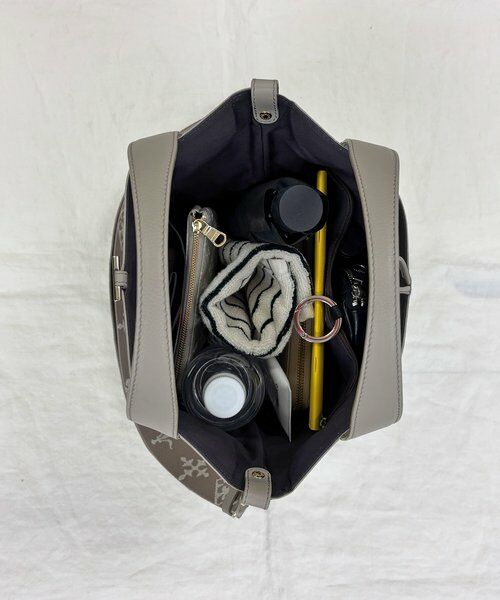 russet / ラシット トートバッグ | 《WEB限定》エンボスモノグラム2WAYミニトートバッグ | 詳細3