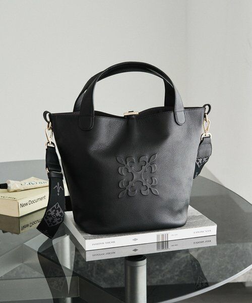 russet / ラシット トートバッグ | 《WEB限定》エンボスモノグラム2WAYミニトートバッグ | 詳細28