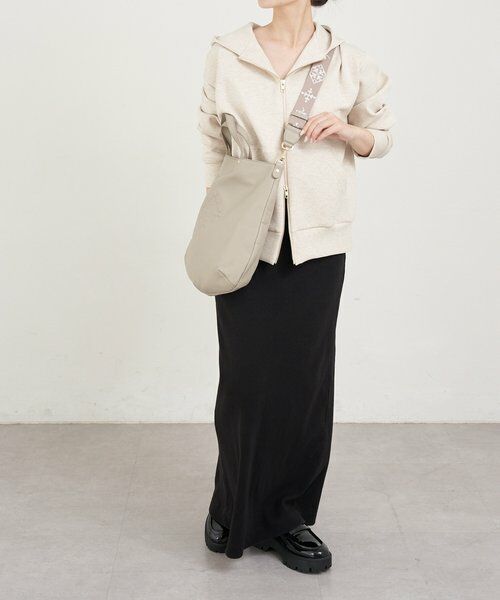 russet / ラシット トートバッグ | スリム2WAYトートバッグ <エンボスモノグラム> | 詳細23