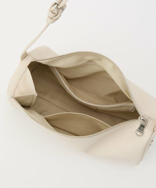 russet / ラシット ショルダーバッグ | ソフトレザーロールショルダーバッグ | 詳細9