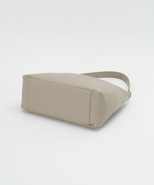 russet / ラシット ショルダーバッグ | エンボスモノグラム2WAYショルダーバッグ | 詳細22