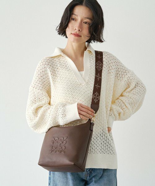 russet / ラシット ショルダーバッグ | 《WEB限定》スタンダードミニショルダーバッグ <エンボスモノグラム> | 詳細2