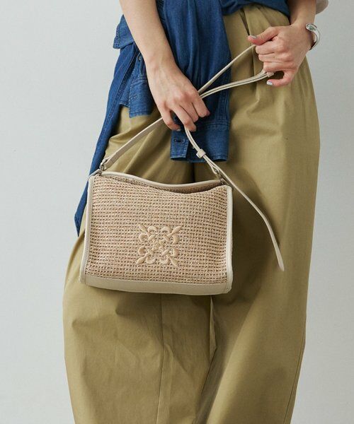 russet / ラシット ショルダーバッグ | ナイロンラフィアショルダーバッグ（アイボリー）