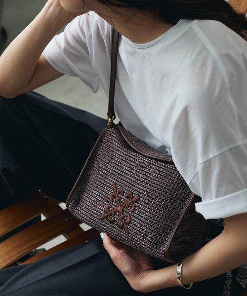 russet / ラシット ショルダーバッグ | ナイロンラフィアショルダーバッグ（ダークブラウン）