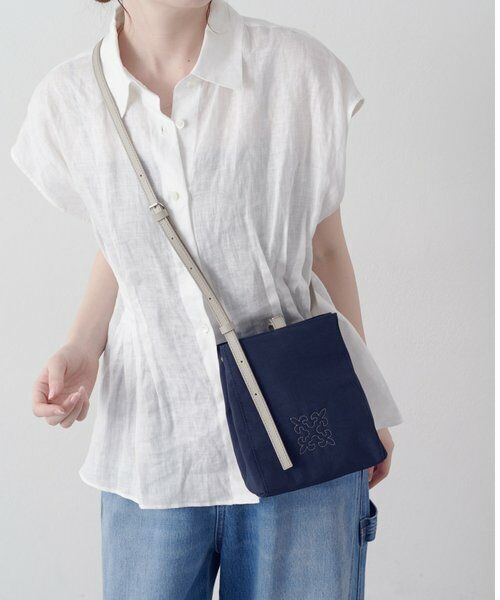 russet / ラシット ショルダーバッグ | ナイロンミニショルダーバッグ（ネイビー）