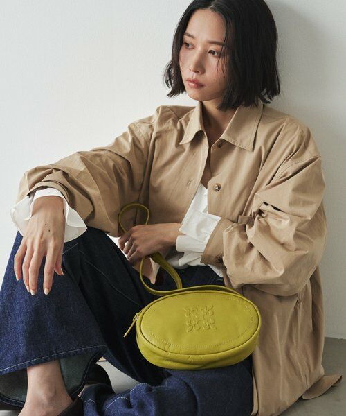 russet / ラシット ショルダーバッグ | エンボスモノグラムオーバルショルダーバッグ | 詳細6