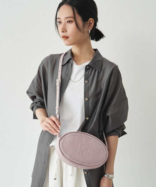 russet / ラシット ショルダーバッグ | エンボスモノグラムオーバルショルダーバッグ | 詳細28