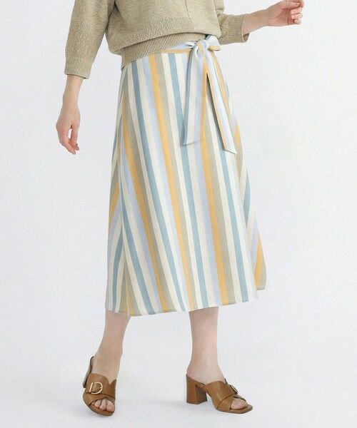 SCAPA Lサイズ / スキャパエルサイズ ミニ・ひざ丈スカート | スタイリッシュストライプスカート(ライトブルー)