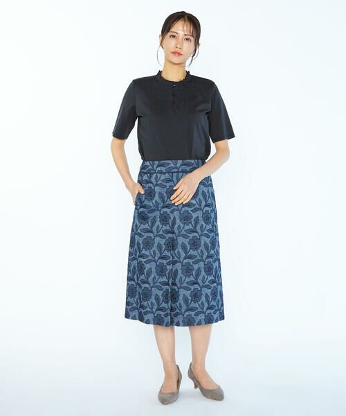 SCAPAスキャパ半袖カットソーSCAPA ネイビー系柄半袖カットソー スキャパ セール】 エンブロジャージ半袖カットソー （カットソー
