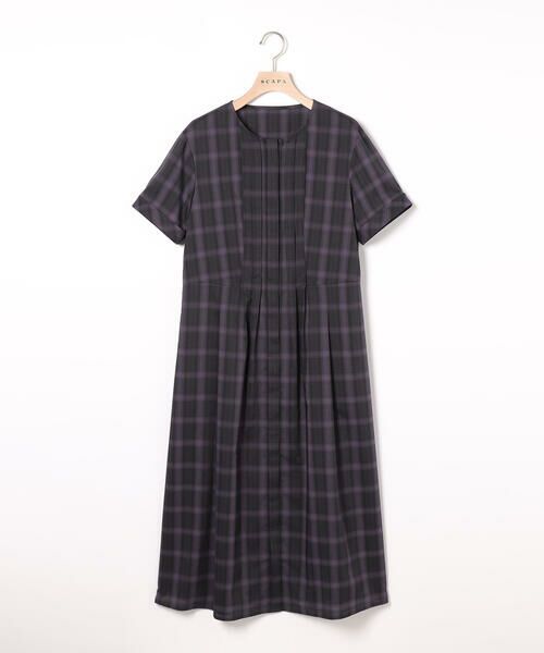 専用です。SCAPA　ベージュ プリーツ ノースリーブ ワンピース SCAPA ベージュ プリーツ ノースリーブ ワンピース