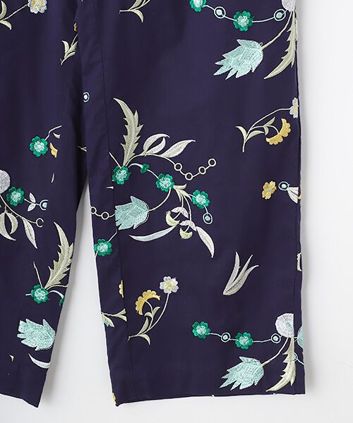 SEASON STYLE LAB / シーズンスタイルラボ スラックス・ドレスパンツ | Cotton Herbarium Embroidery Pants | 詳細4