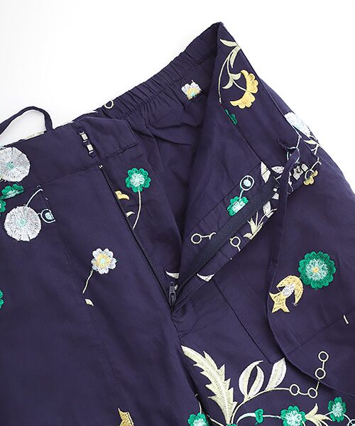 SEASON STYLE LAB / シーズンスタイルラボ スラックス・ドレスパンツ | Cotton Herbarium Embroidery Pants | 詳細5