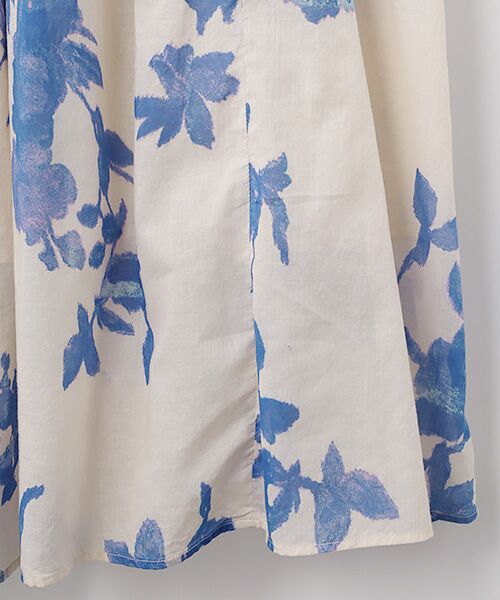 SEASON STYLE LAB / シーズンスタイルラボ ロング・マキシ丈ワンピース | Cotton Voile Rose Print Hand Smocking Dress | 詳細4