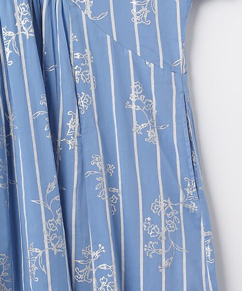 SEASON STYLE LAB / シーズンスタイルラボ ロング・マキシ丈ワンピース | Cotton Voile Stripe Anemone Foil Print French Sleeve Dress | 詳細4