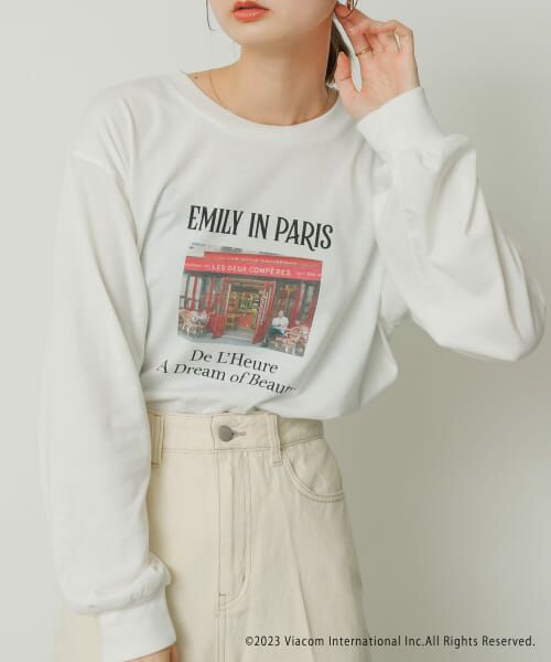 SENSE OF PLACE by URBAN RESEARCH / センスオブプレイス バイ アーバンリサーチ Tシャツ | Emily in Paris　グラフィックロングTシャツ | 詳細14