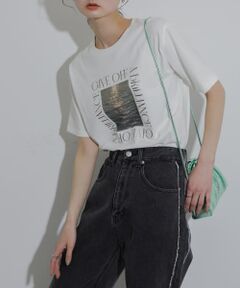 グラフィックTシャツ(半袖)