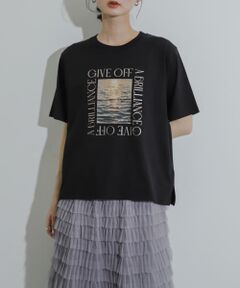 グラフィックTシャツ(半袖)