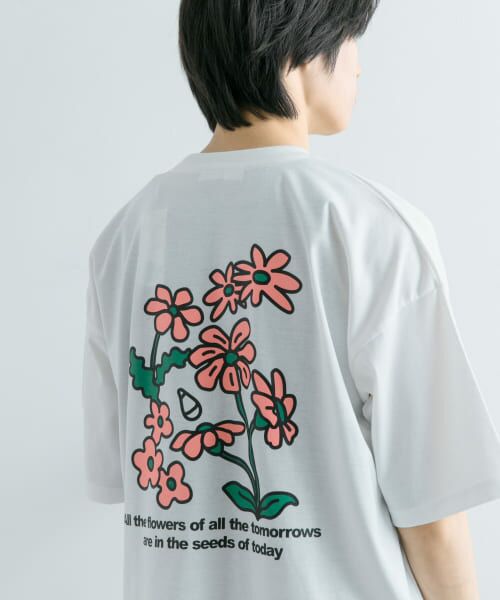 SENSE OF PLACE by URBAN RESEARCH / センスオブプレイス バイ アーバンリサーチ Tシャツ | 『ユニセックス』ポップアートフラワーグラフィックTシャツ B | 詳細3