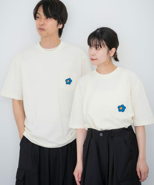 SENSE OF PLACE by URBAN RESEARCH / センスオブプレイス バイ アーバンリサーチ Tシャツ | 『ユニセックス』ポップアートフラワーグラフィックTシャツ D | 詳細1