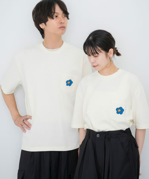 SENSE OF PLACE by URBAN RESEARCH / センスオブプレイス バイ アーバンリサーチ Tシャツ | 『ユニセックス』ポップアートフラワーグラフィックTシャツ D | 詳細3