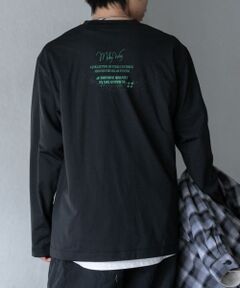 Galaxy Graphic Long-Sleeve T-shirts