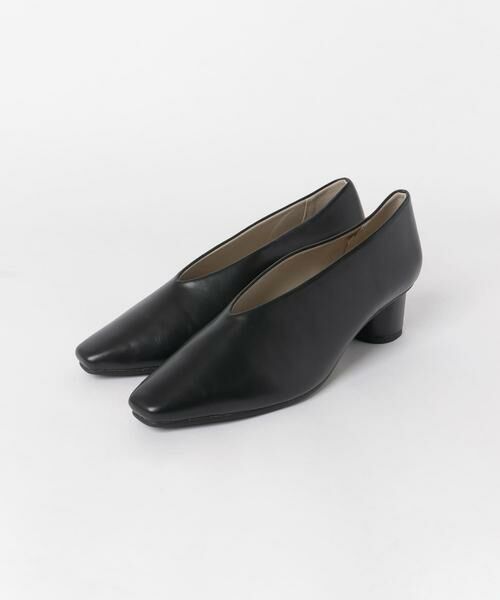パンプス　黒　コサージュ付 パンプス 秋靴 レディース レザーシューズ ローファー