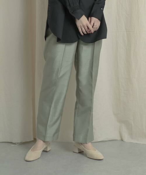 SENSE OF PLACE by URBAN RESEARCH / センスオブプレイス バイ アーバンリサーチ その他パンツ | シャンタンテーパードパンツ（ライトカーキ）