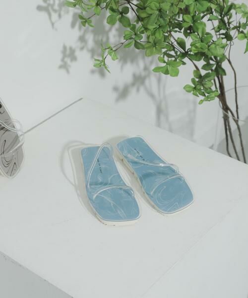 SENSE OF PLACE by URBAN RESEARCH/センスオブプレイス バイ アーバンリサーチ PVCストラップクリアソールフラットサンダル ブルー M