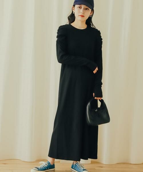 SENSE OF PLACE by URBAN RESEARCH / センスオブプレイス バイ アーバンリサーチ ワンピース | ボリュームスリーブアイラインカットワンピース(ブラック)
