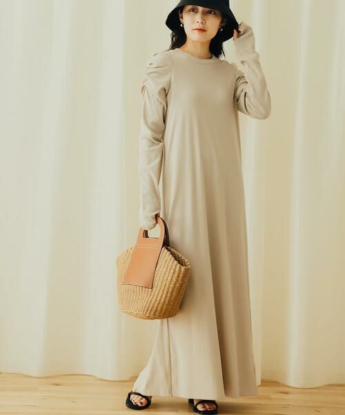 SENSE OF PLACE by URBAN RESEARCH / センスオブプレイス バイ アーバンリサーチ ワンピース | ボリュームスリーブアイラインカットワンピース(ライトベージュ)