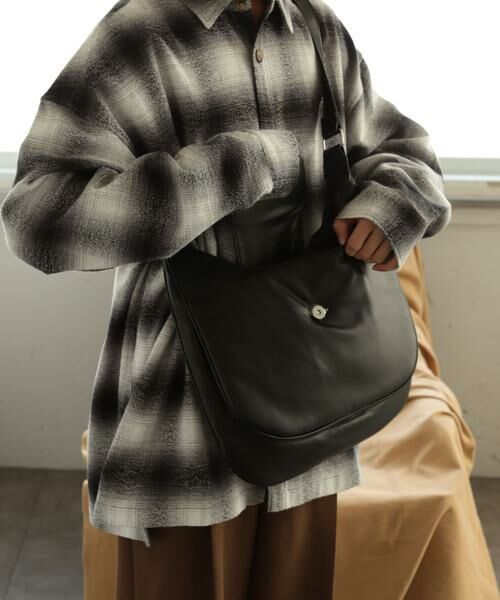 SENSE OF PLACE by URBAN RESEARCH / センスオブプレイス バイ アーバンリサーチ ショルダーバッグ | フェイクレザーパデットショルダーバッグ | 詳細5