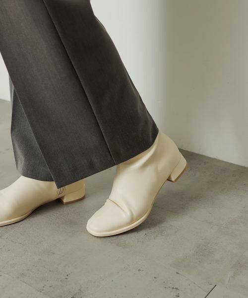 SENSE OF PLACE by URBAN RESEARCH/センスオブプレイス バイ アーバンリサーチ 『4サイズ展開』『晴雨兼用』スクエアトウセンターシームストレッチローブーツ アイボリー S SENSE OF PLACE by URBAN RESEARCH/センスオブプレイス バイ アーバンリサーチ 『4サイズ展開』『晴雨兼用』スクエアトウセンターシームストレッチローブーツ アイボリー S