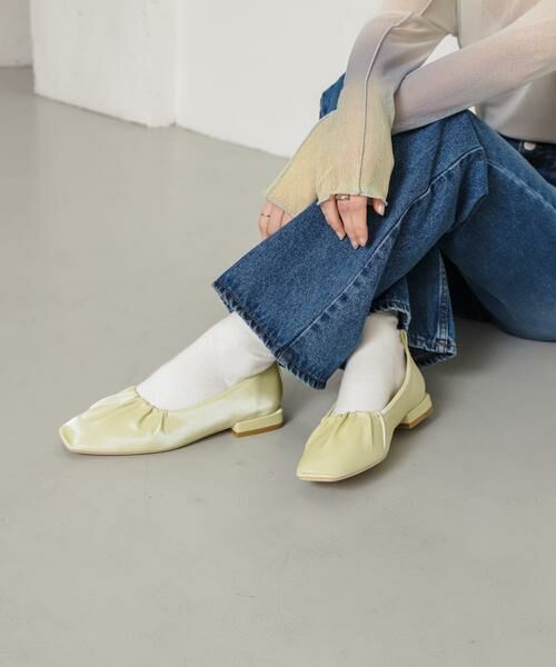 SENSE OF PLACE by URBAN RESEARCH / センスオブプレイス バイ アーバンリサーチ パンプス | シャイニーギャザーフラットシューズ | 詳細2