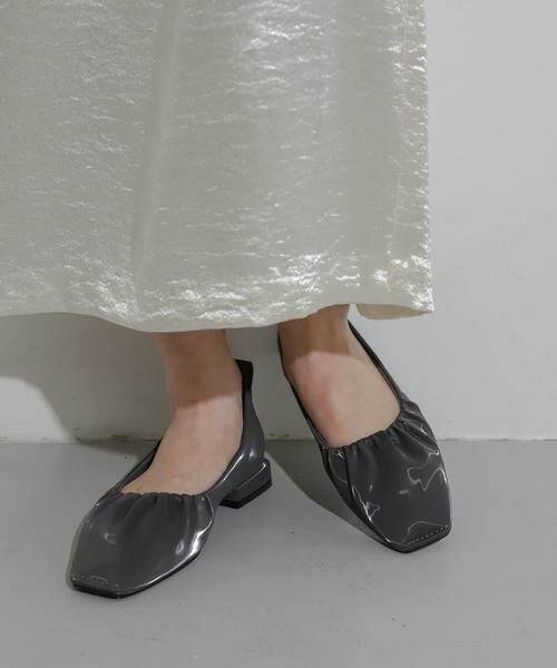 SENSE OF PLACE by URBAN RESEARCH / センスオブプレイス バイ アーバンリサーチ パンプス | シャイニーギャザーフラットシューズ | 詳細20