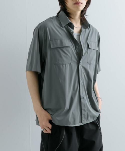SENSE OF PLACE by URBAN RESEARCH / センスオブプレイス バイ アーバンリサーチ シャツ・ブラウス | 『UR TECH MoLight』 Wポケットシャツ(5分袖) | 詳細4