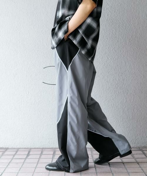 SENSE OF PLACE by URBAN RESEARCH / センスオブプレイス バイ アーバンリサーチ その他パンツ | 『ユニセックス』『セットアップ対応』 ブロックドトラックワイドパンツ | 詳細30