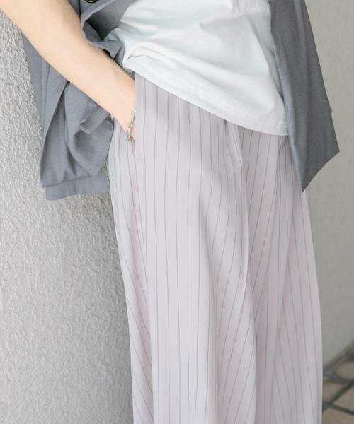 SENSE OF PLACE by URBAN RESEARCH / センスオブプレイス バイ アーバンリサーチ その他パンツ | ワンタックピンストライプワイドスラックス(グレー)