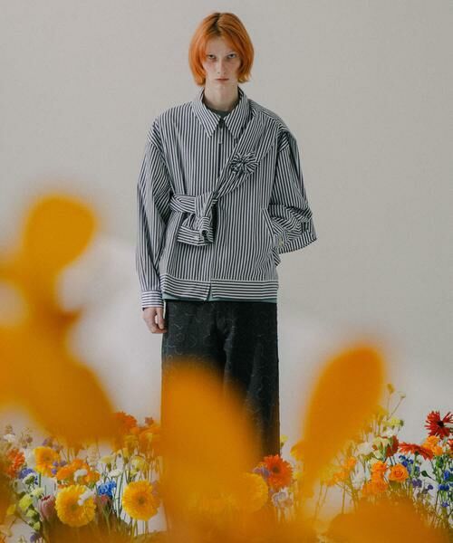 SENSE OF PLACE by URBAN RESEARCH / センスオブプレイス バイ アーバンリサーチ ブルゾン | hxcyyd × SOP　ストライプフラワーコサージュシャツブルゾン(UNISEX) | 詳細5