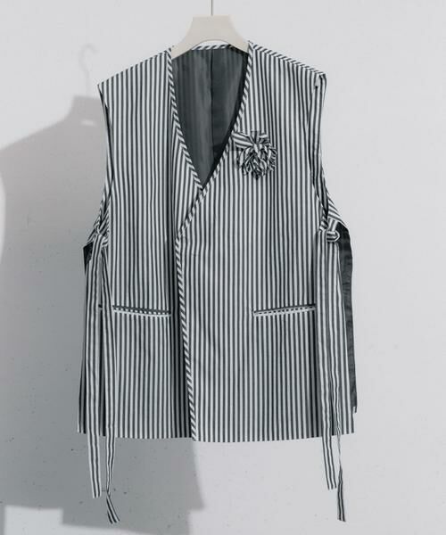 SENSE OF PLACE by URBAN RESEARCH / センスオブプレイス バイ アーバンリサーチ ベスト | hxcyyd × SOP　ストライプフラワーコサージュシャツベスト(UNISEX) | 詳細13