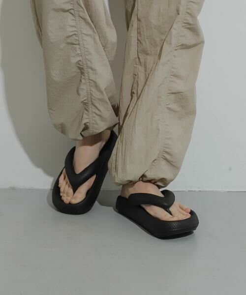 SENSE OF PLACE by URBAN RESEARCH / センスオブプレイス バイ アーバンリサーチ サンダル | 『WEB限定』トングクッションサンダル | 詳細9